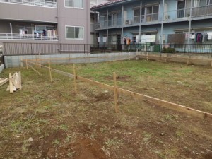 埼玉県朝霞市の注文住宅 基礎工事(縄張り、遣り方)を開始しました
