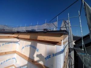 埼玉県朝霞市の注文住宅 屋根工事が完了