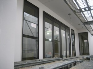京都市山科区のモダン住宅 外壁塗装工事を完了しました
