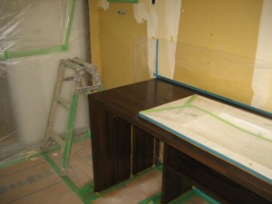 京都市山科区のモダン住宅 内装工事(塗装)を開始しました