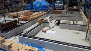 滋賀県東近江市八日市・和モダン・注文住宅・上棟工事
