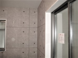 サイディングパテ処理・壁紙施工 京都市西京区上桂リフォーム