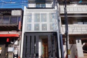 京都市東山区の木造3階建て注文住宅!着手、解体工事