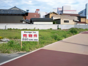 京都でデザイナーズ住宅を建てる　高低差を利用したデザイン性の高い住宅を建てる　京都市山科区の売り地　 /亀岡の中心部に建てる注文住宅　　京都府亀岡市の売り地　