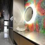 古ビルをリノベーションしホテルライク高級住宅に再生