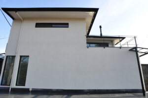 家を建てたい、建て替えたい、古家をリフォームしたい・デザインファーストでは、まずはお会いさせて頂き理想やご希望をお伺いさせて頂く事から始めていきます。