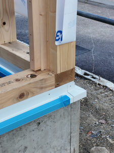 家の外壁と基礎を守る「水切り」,防水