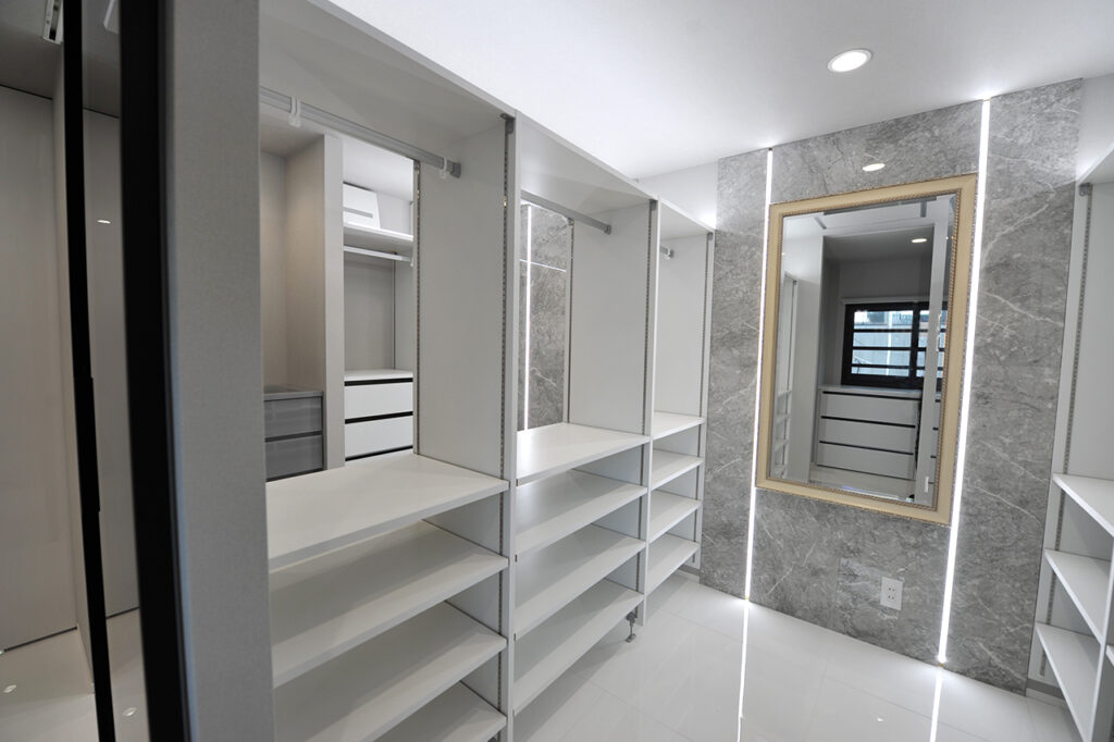 京都,注文住宅,本当の贅沢を手に入れたい。生涯の住まいだからこそ,室町,六角,LDK,暖炉,ウォークインクローゼット,収納