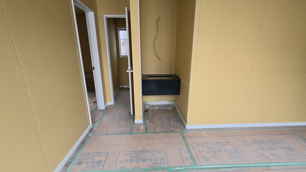 滋賀県大津市稲葉台の注文住宅、京都、注文住宅、工務店、建築士事務所、施工例、塗装、造作