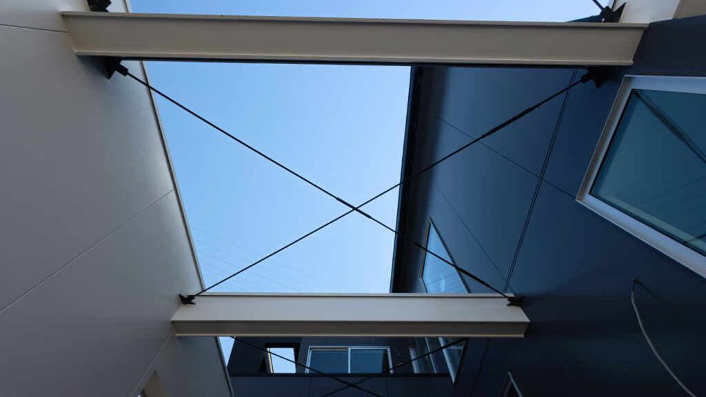 滋賀県大津市稲葉台の注文住宅、京都、注文住宅、工務店、建築士事務所、施工例、工事中、外観、外構