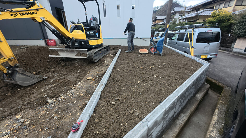 滋賀県大津市の注文住宅,パティオ,吹き抜け階段,外構,工事