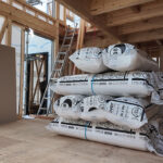 建築資材高騰、リフォーム、新築、工事、原油価格、材料費、物流コスト、職人不足