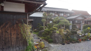 建築資材高騰、リフォーム、新築、工事、原油価格、材料費、物流コスト、職人不足