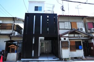 京都市西京区の狭小二世帯注文住宅