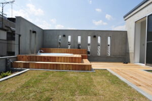 RC造建築家住宅ルーフテラス・ジャグジー